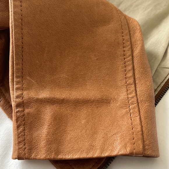 Genuine leather jacket by Andrew Mark - Picture 14 of 15